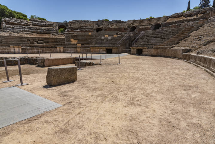 Badajoz - Mérida 028 - Anfiteatro Romano.jpg